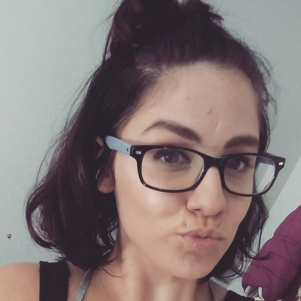 Meet your Posher, Stephanie